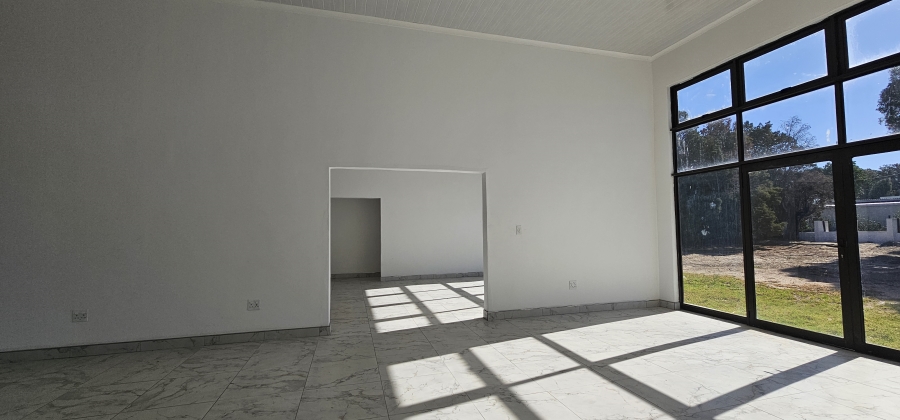 5 Bedroom Property for Sale in Hopefield Western Cape